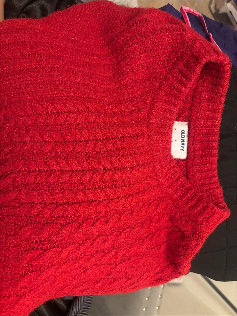 Old Navy Women's Bright Red Cable Knit Crew Sweater